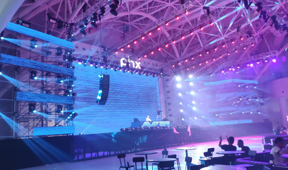 专业铸就品牌风采 广州琶洲展会礼仪团队、模特公司与乐队表演的整合魅力